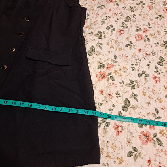 V-neck Sleeveless Cider Dress - Picture 5 of 7